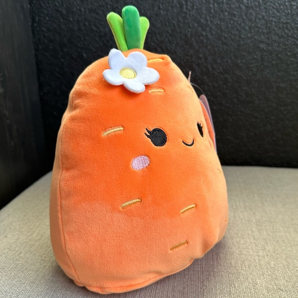 8โ Caroleena Squishmallows NWT - Picture 2 of 5